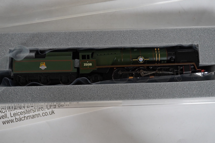 Two boxed Graham Farish N gauge railway BR Merchant Navy Class locomotives; British India Line 35018 (372-300) and Canadian Pacific 35005 (372-301). Condition - good.